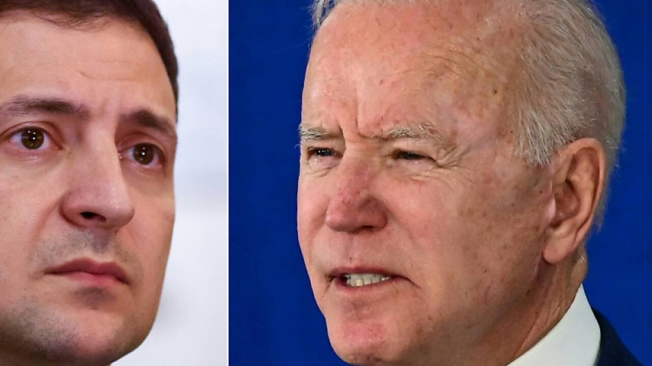 Biden sichert Ukraine entschlossene Reaktion zu 