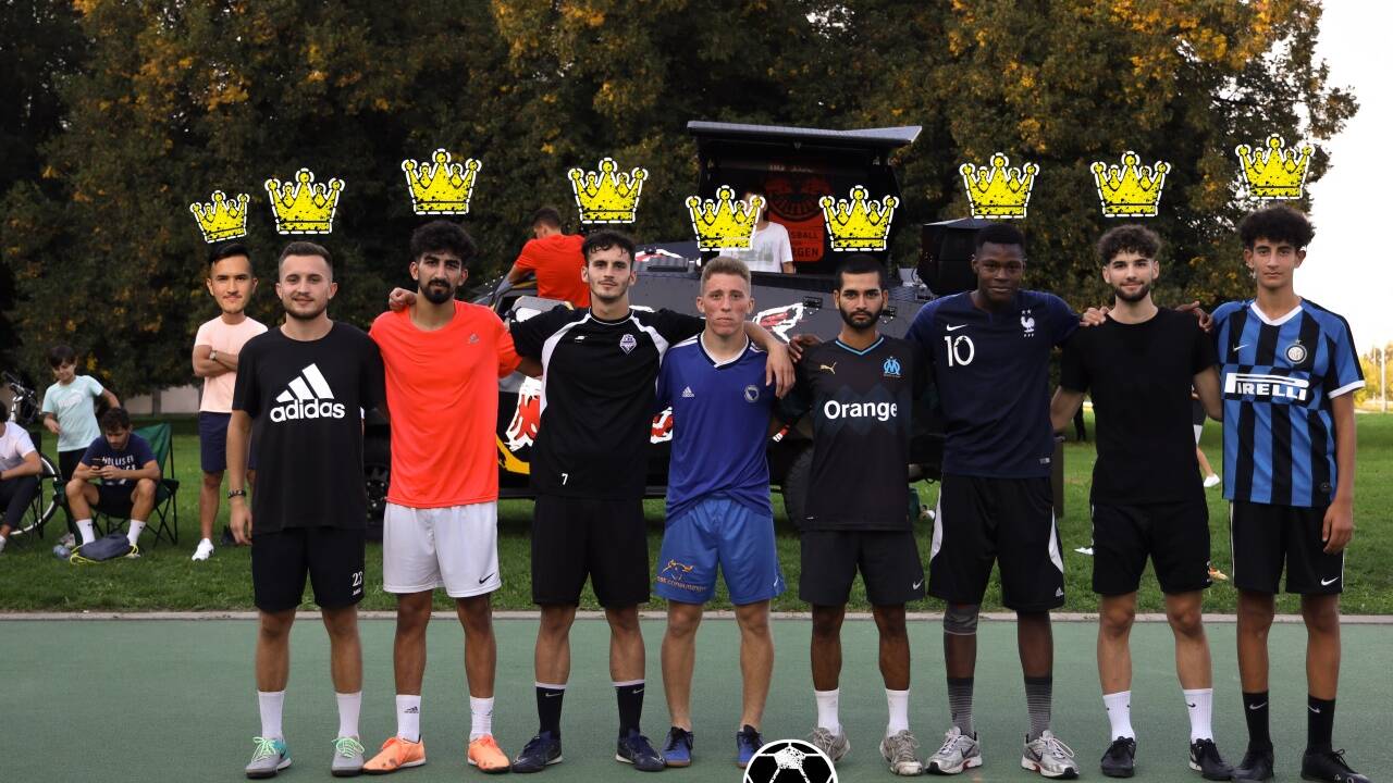 Einige Spieler der „Kings of Klessheim“. 