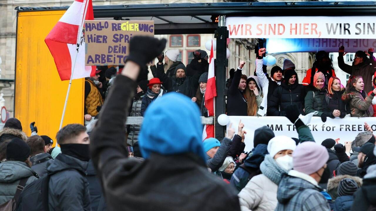Die Demonstration verlief friedlich Die Demonstration verlief friedlich