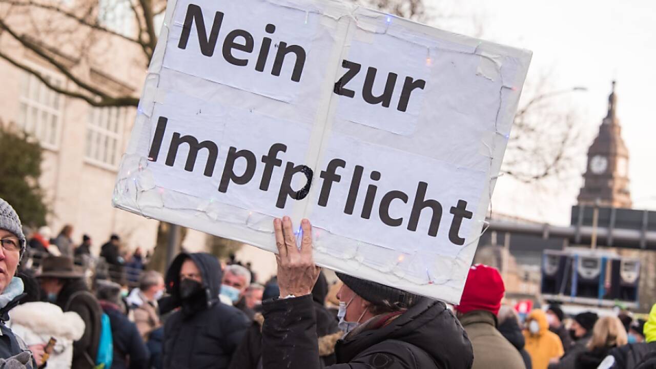 Viel Protest gegen Impffplicht Viel Protest gegen Impffplicht