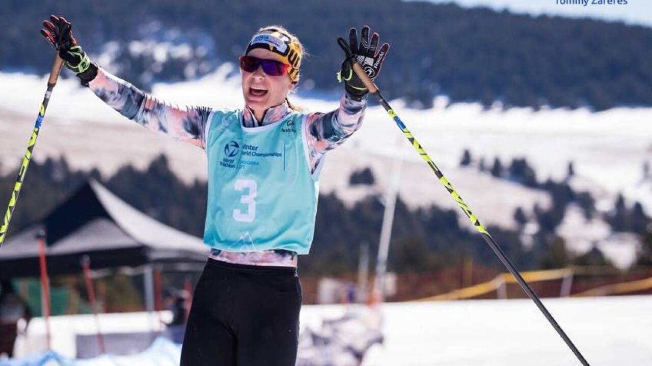 Wintertriathlon besteht neben Skilanglauf aus Crosslauf und Mountainbiken. Wintertriathlon besteht neben Skilanglauf aus Crosslauf und Mountainbiken.