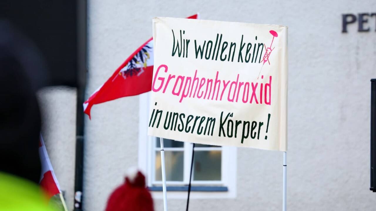 Demonstranten gegen die Coronamaßnahmen. Für Angehörige sind diese mit Gegenargumenten oft schwer zu erreichen. 