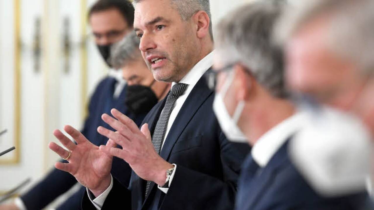 Es kommen positive Impfanreize, bestätigt Bundeskanzler Karl Nehammer.  