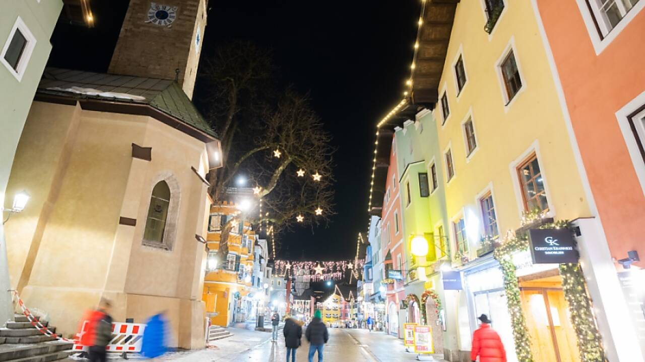 In Kitzbühels Innenstadt hält sich der Besucherzustrom sehr in Grenzen 