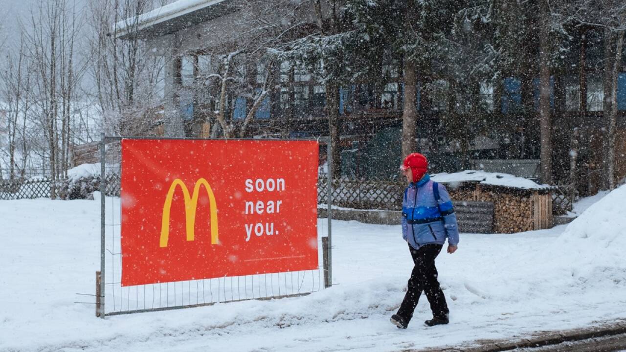 Zeitgenössische Kunst in Flachau: McDonald’s kommt doch nicht. Zeitgenössische Kunst in Flachau: McDonald’s kommt doch nicht.