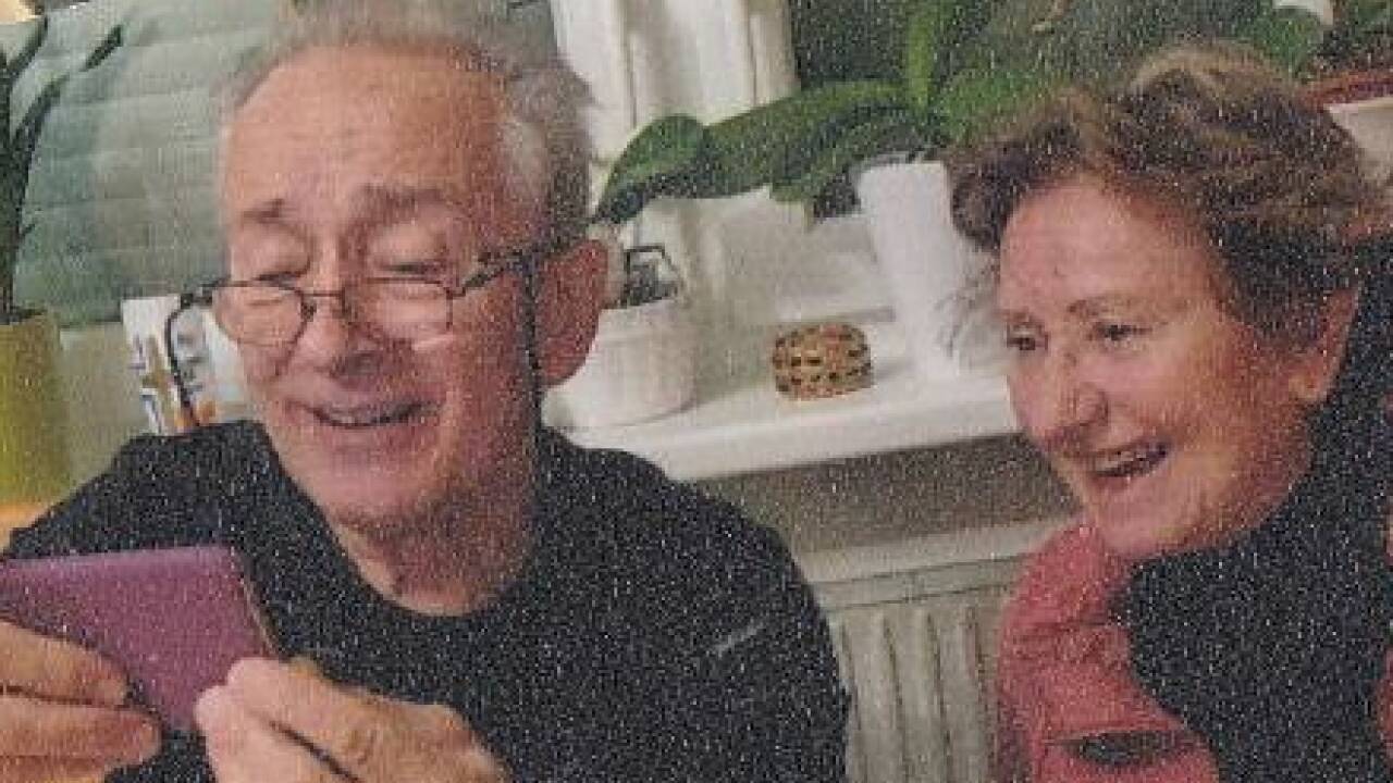 Maria und Manfred, seit 30 Jahren verheiratet und unzertrennlich. 