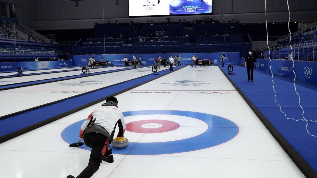 Die Curler machen traditionell den Auftakt bei Olympischen Spielen. 