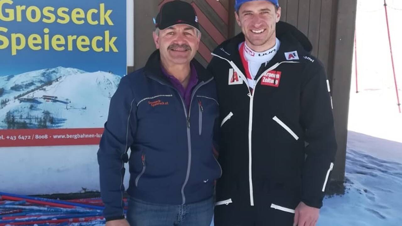 Richard Pacher mit Doppel-Olympiasieger Matthias Mayer. Richard Pacher mit Doppel-Olympiasieger Matthias Mayer.