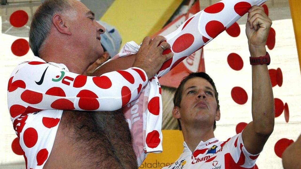 Pröll – fast mit Sixpack.  