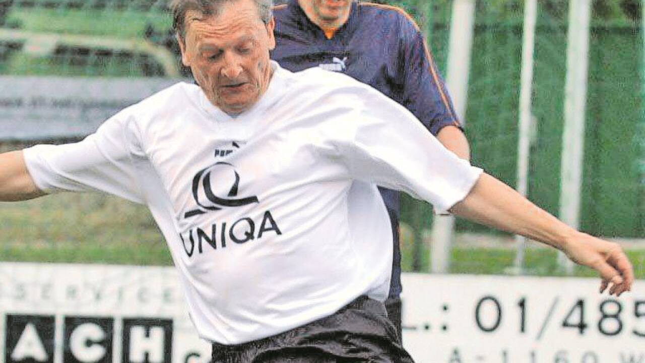Schüssel in Action.  