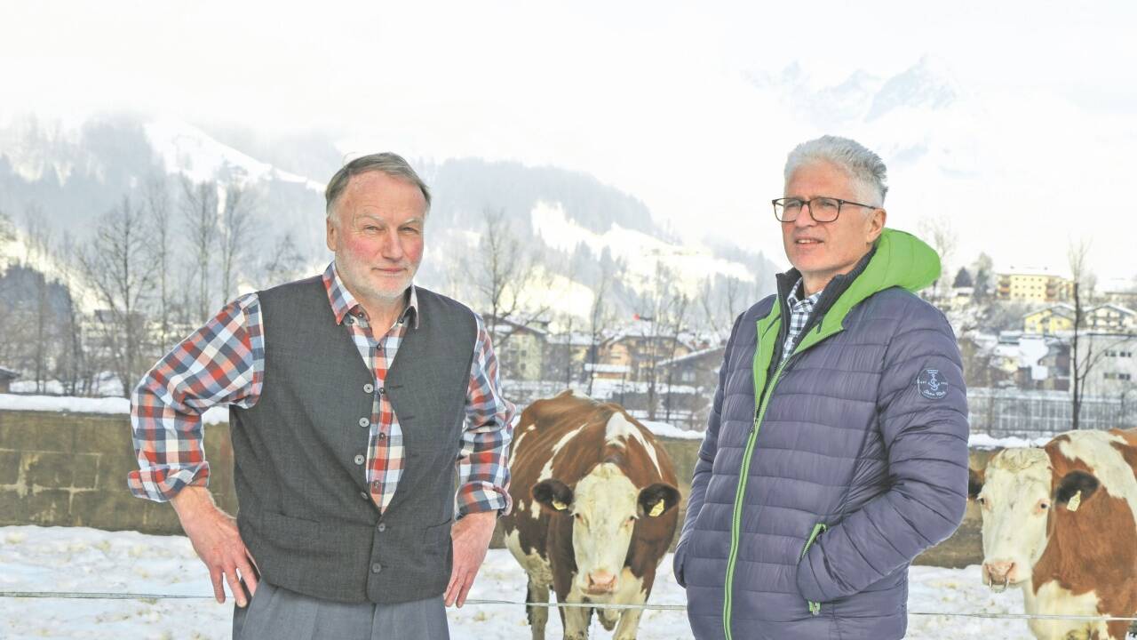 Die ehemaligen Landwirtschaftslehrer und Biobauern Toni Maier (l.) und Sepp Schröcker. 