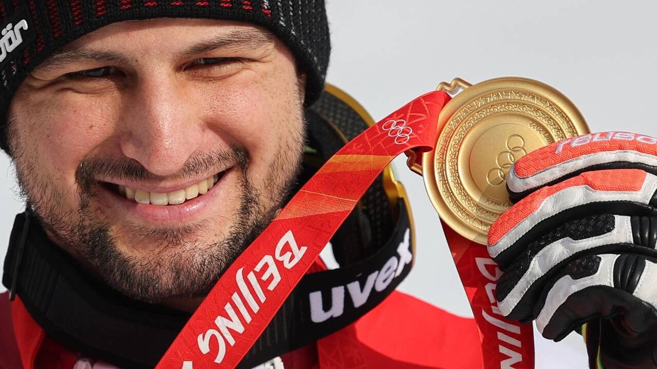 Johannes Strolz mit seiner Goldmedaille. 