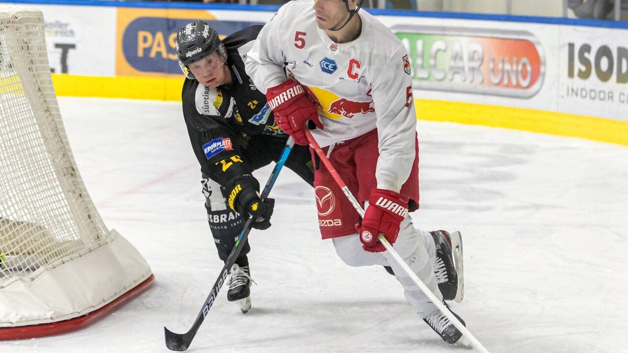 Thomas Raffl wartet weiterhin auf einen neuen Vertrag. 