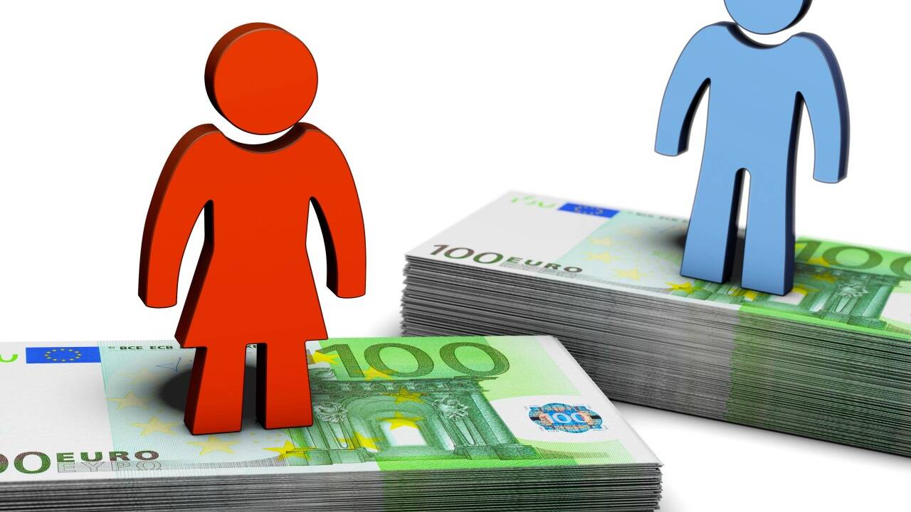Österreich hat eine der größten Lohnlücken zwischen Frauen und Männern in Europa. Österreich hat eine der größten Lohnlücken zwischen Frauen und Männern in Europa.