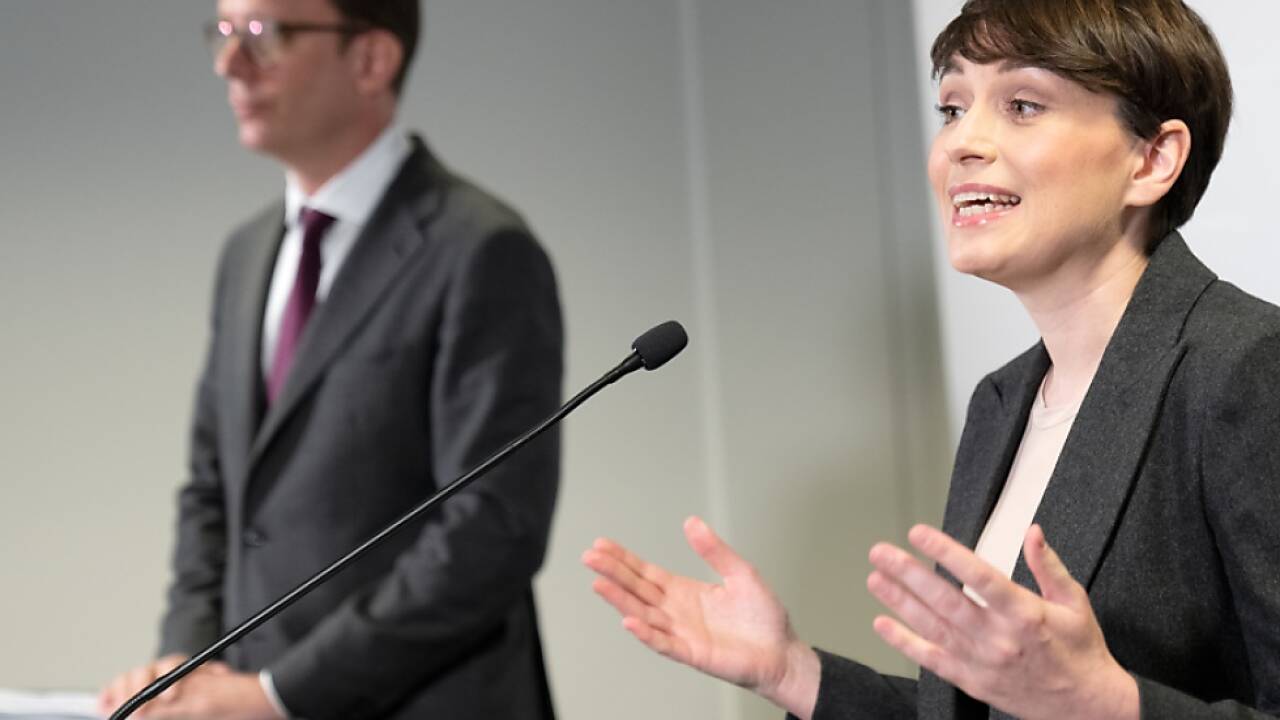 Grünen-Klubchefin Maurer und ÖVP-Abgeordneter Ottenschläger. 