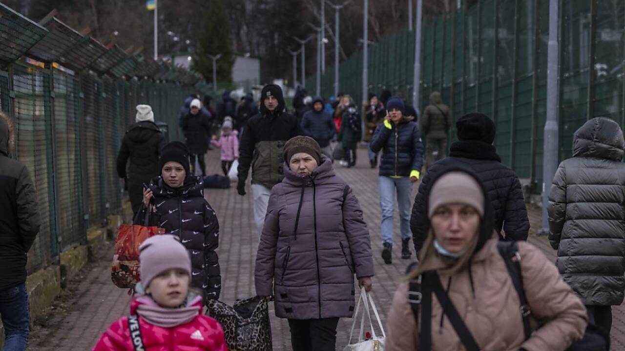 Flüchtlinge auf dem Weg nach Polen 