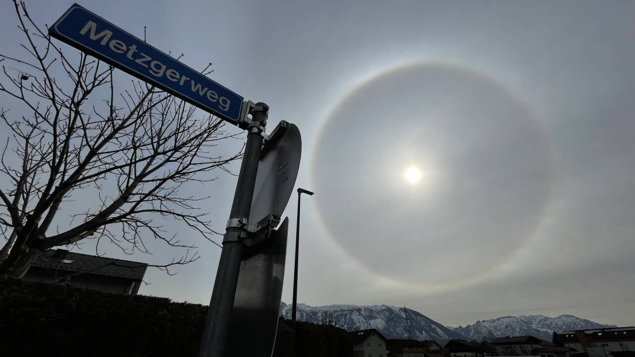 So präsentierte sich der Sonnenhalo in Wals-Siezenheim.  