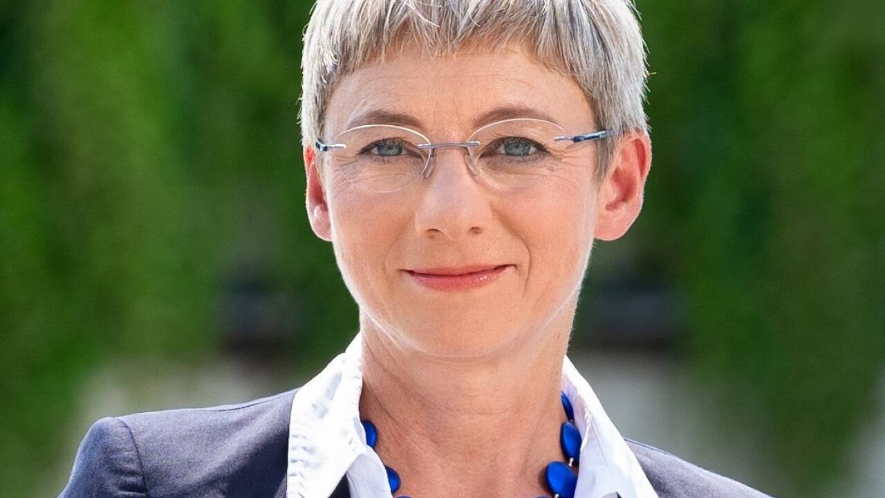 Brigitte Bach ist Österreichs einzige Frau im Vorstand eines Energieversorgers. 