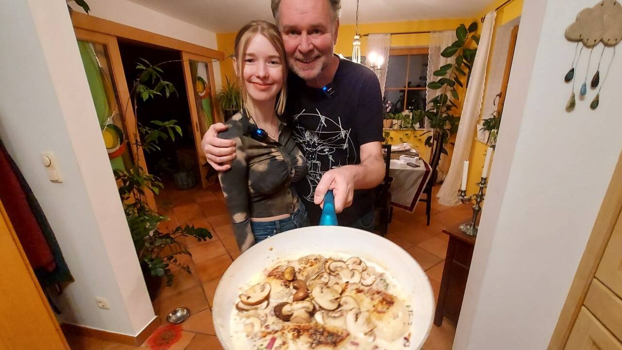 Marie Gnaiger (16) bringt frischen Wind in Papas Küche. 