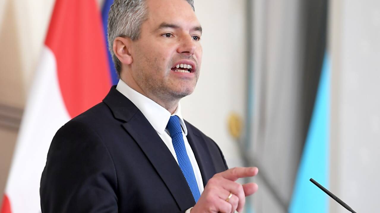 Nehammer weist scharfe Kritik aus Moskau zurück 