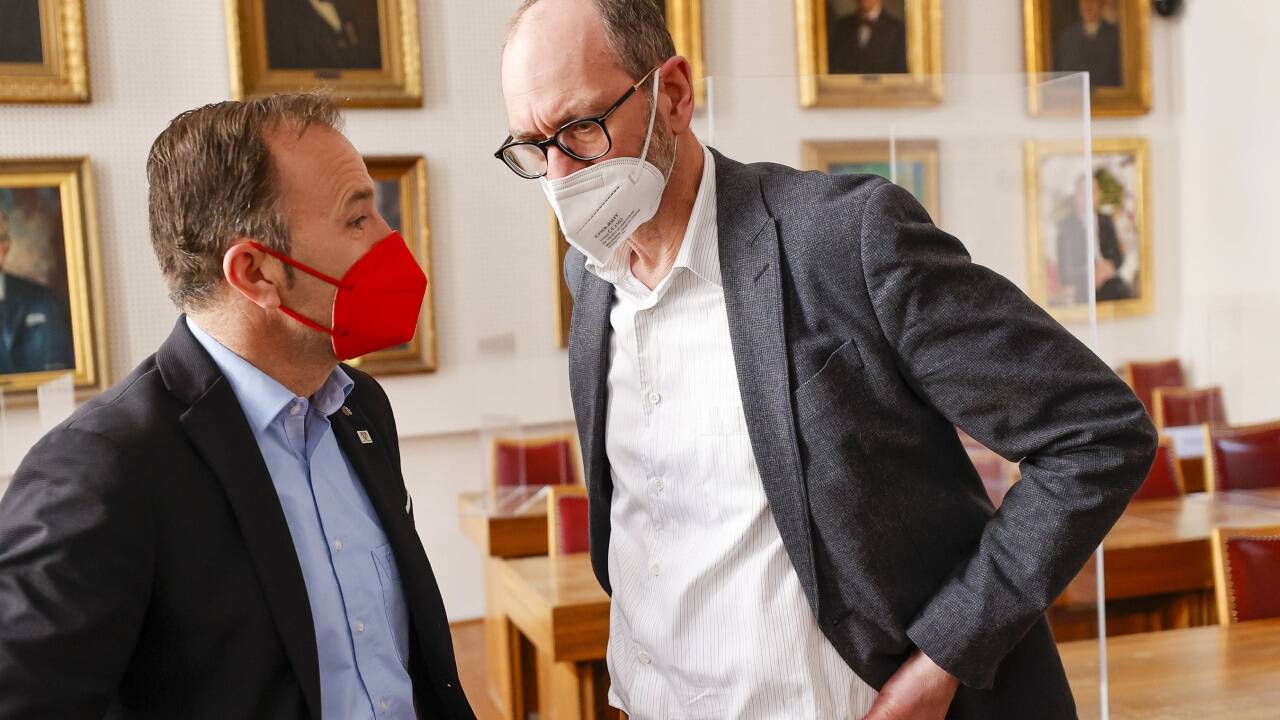 SPÖ-Vizebgm. Bernhard Auinger mit ÖVP-Klubchef Christoph Fuchs.   SPÖ-Vizebgm. Bernhard Auinger mit ÖVP-Klubchef Christoph Fuchs.
