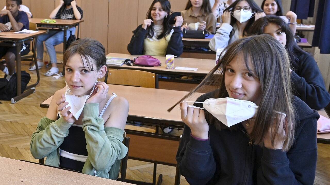 Vor zwei Wochen fiel die Maskenpflicht in der Klasse.  