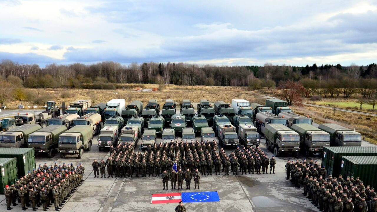 Österreichische Soldaten nach einer Einsatzausbildung für die EU-Battlegroup im Jahr 2012. 