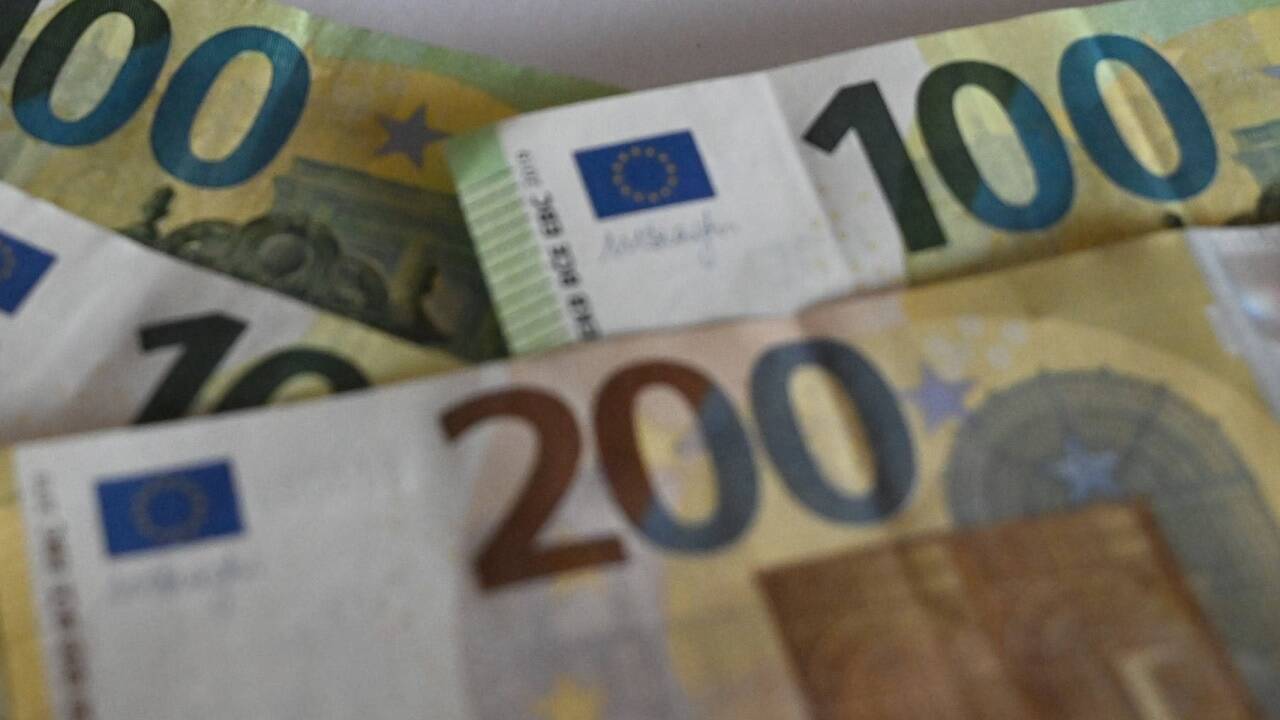Wozu Reformen, wenn es doch viel bequemer ist für die Regierenden, sich billiges Geld zu beschaffen und damit alle Löcher zu stopfen? 