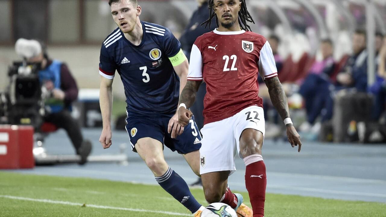 Valentino Lazaro (r.) hatte einige starke Aktionen.  