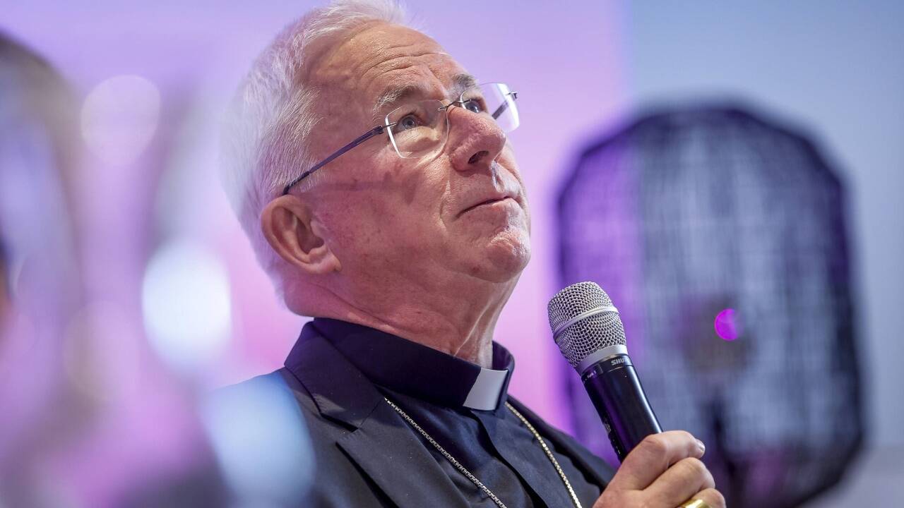 Der Salzburger Erzbischof Franz Lackner muss Veränderungen herbeiführen. Der Salzburger Erzbischof Franz Lackner muss Veränderungen herbeiführen.