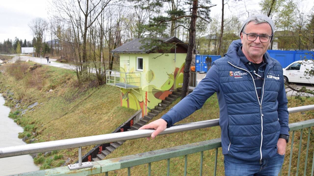 Günther Huber vom Wasserbau des Landes Salzburg leitet die Hochwasserschutz- und Instandhaltungsmaßnahmen an der Saalach. 