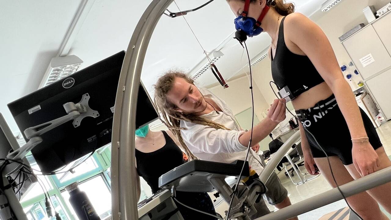 Sensoren helfen das beste Lauftempo zu ermitteln.  Sensoren helfen das beste Lauftempo zu ermitteln.