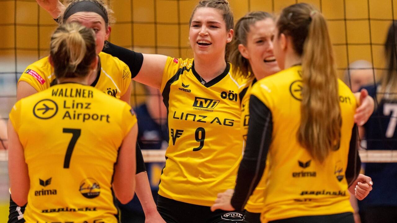 Bojana Ubiparip (M.) aus Salzburg, die Entdeckung der Finalserie.  