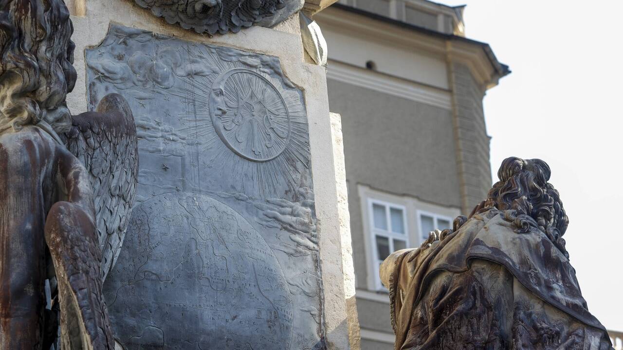 Die Mariensäule will im Detail entdeckt werden.  