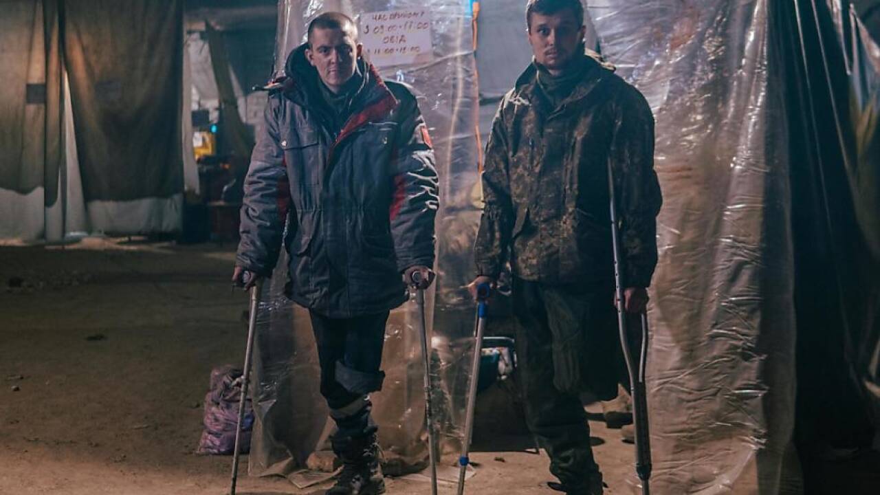 Ukrainer harren im Stahlwerk aus 