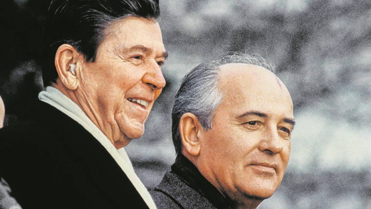 Versuchten einander niederzurüsten: US-Präsident Ronald Reagan, Gegenpart Michail Gorbatschow aus der UdSSR.  