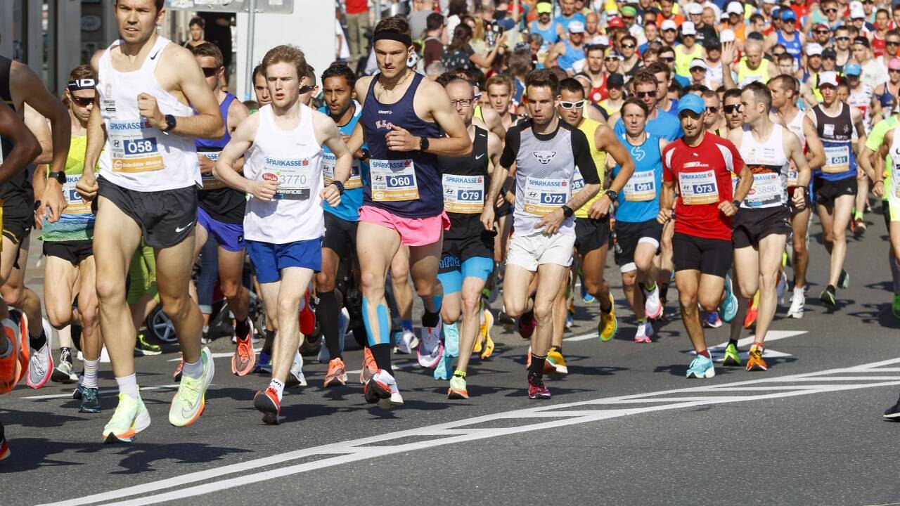 Stimmungsbilder vom Salzburg-Marathon, eingefangen von SN-Fotograf Robert Ratzer.   Stimmungsbilder vom Salzburg-Marathon, eingefangen von SN-Fotograf Robert Ratzer.