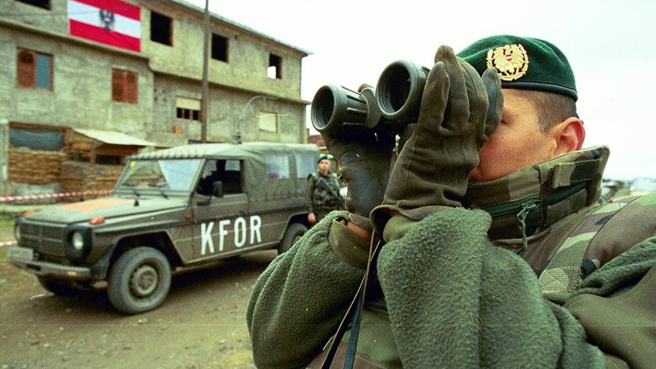 Im KFOR-Einsatz im Kosovo steht das Bundesheer unter dem Kommando der NATO. Im KFOR-Einsatz im Kosovo steht das Bundesheer unter dem Kommando der NATO.