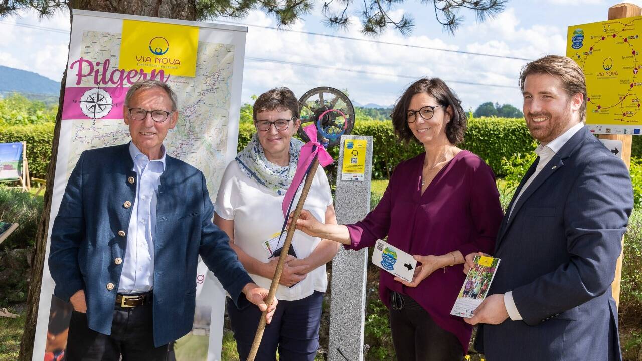 An der neuen Station: Josef Guggenberger, Berta Altendorfer, Manuela Bacher, Helmut Blüthl (v. l.). 