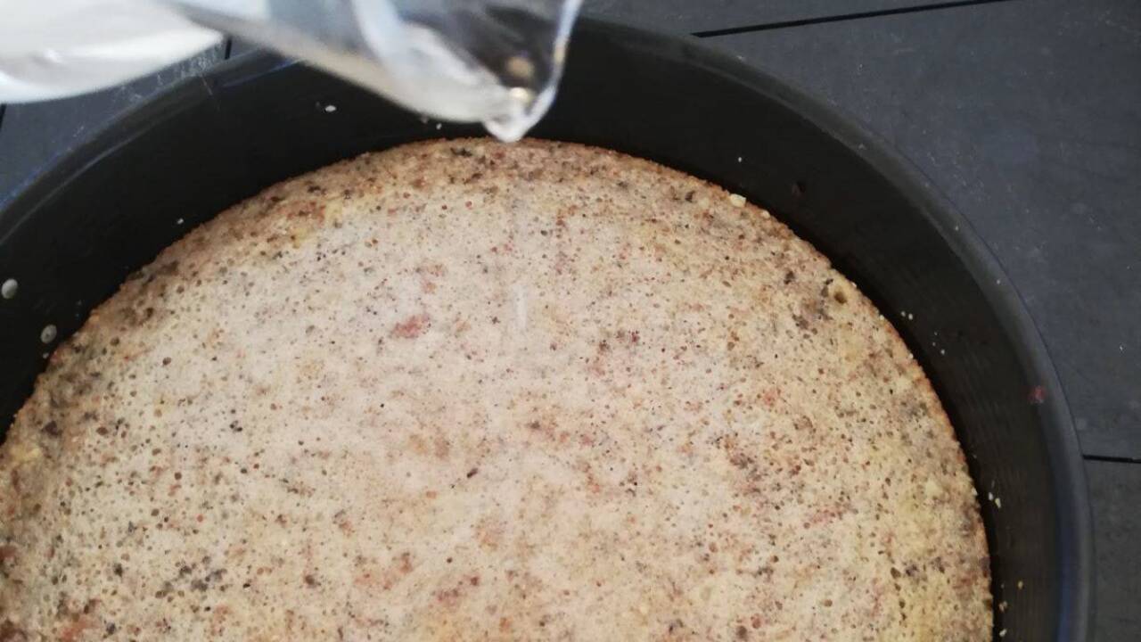 Zubereitung der Mandeltorte 