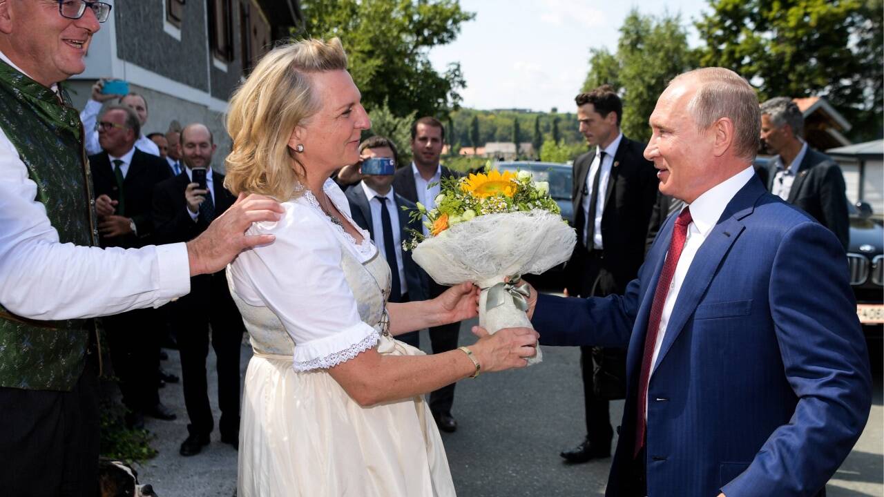 Ex-Außenministerin sitzt weiterhin im Aufsichtsrat von Rosneft 