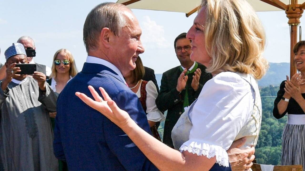 Ex-Außenministerin sitzt weiterhin im Aufsichtsrat von Rosneft 