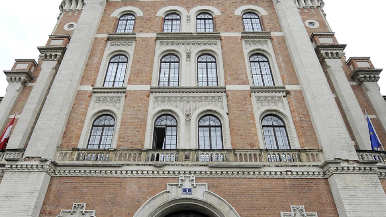 Das Verteidigungsministerium plant angeblich Dienststellen in Ländern. 