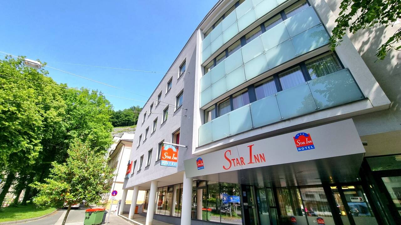 In Salzburg sind drei Hotels und zwei Apartments betroffen. In Salzburg sind drei Hotels und zwei Apartments betroffen.