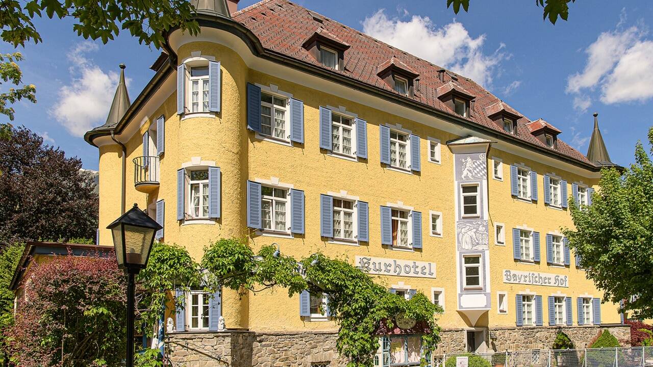 Der Bayrische Hof im Hofgasteiner Zentrum ist zu haben.  