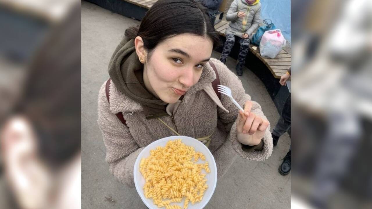 Mit Kurzvideos aus dem Bunker wurde Valeria Shashenok berühmt. Mit Kurzvideos aus dem Bunker wurde Valeria Shashenok berühmt.