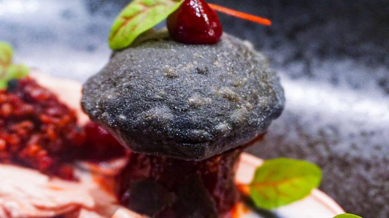 Ein falscher Stein, ... 