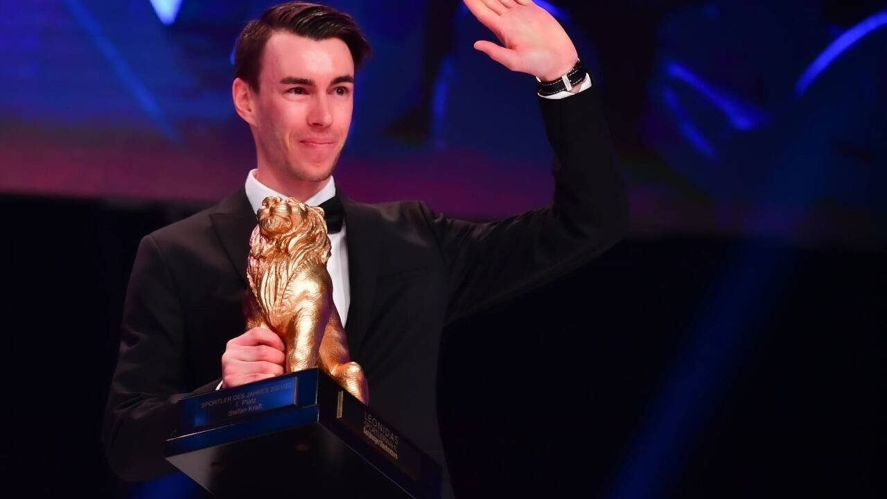 Stefan Kraft wurde 2022 zum vierten Mal Salzburgs Sportler des Jahres.  Stefan Kraft wurde 2022 zum vierten Mal Salzburgs Sportler des Jahres.