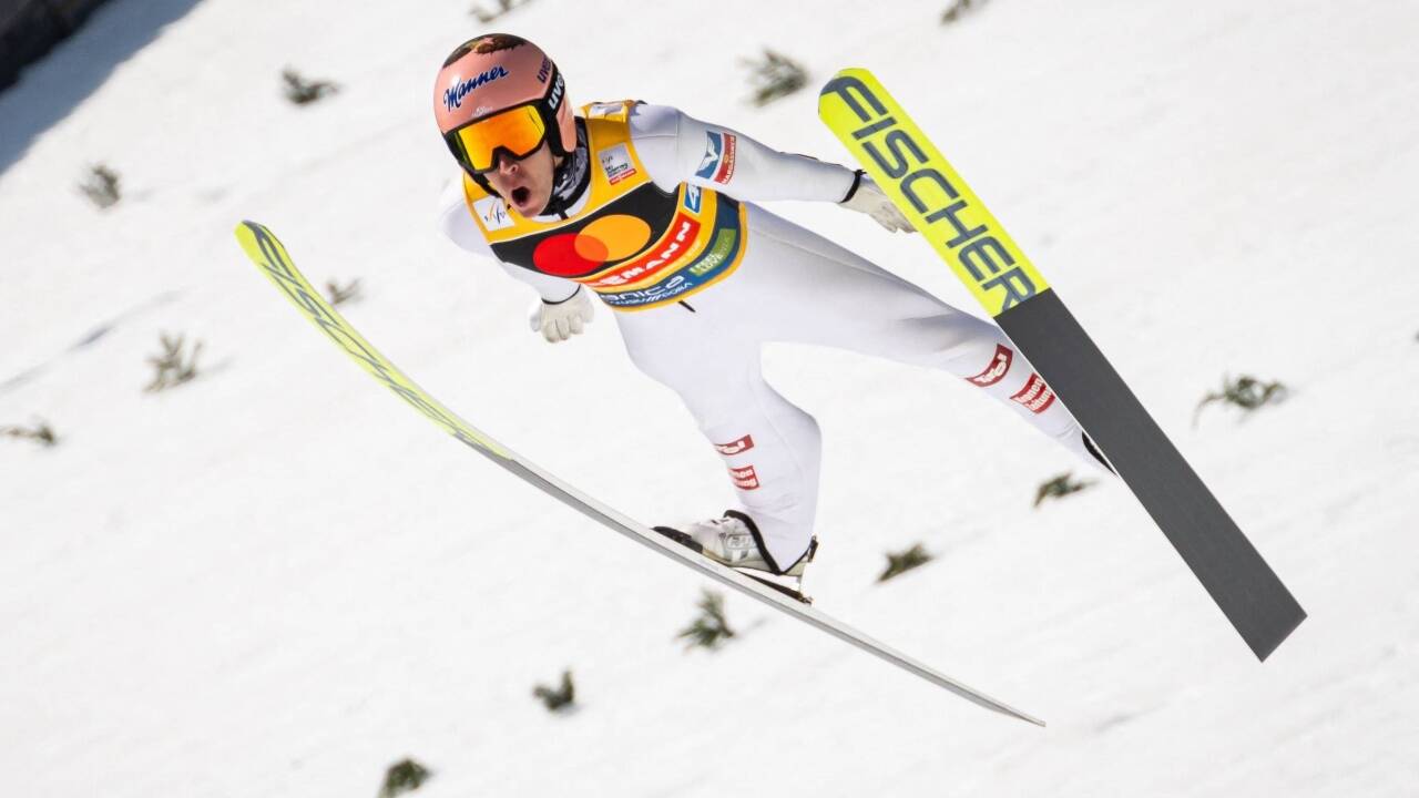 Überflieger Stefan Kraft in Aktion – und das zumindest bis zu den Olympischen Spielen 2026 in Mailand/Cortina.  Überflieger Stefan Kraft in Aktion – und das zumindest bis zu den Olympischen Spielen 2026 in Mailand/Cortina.