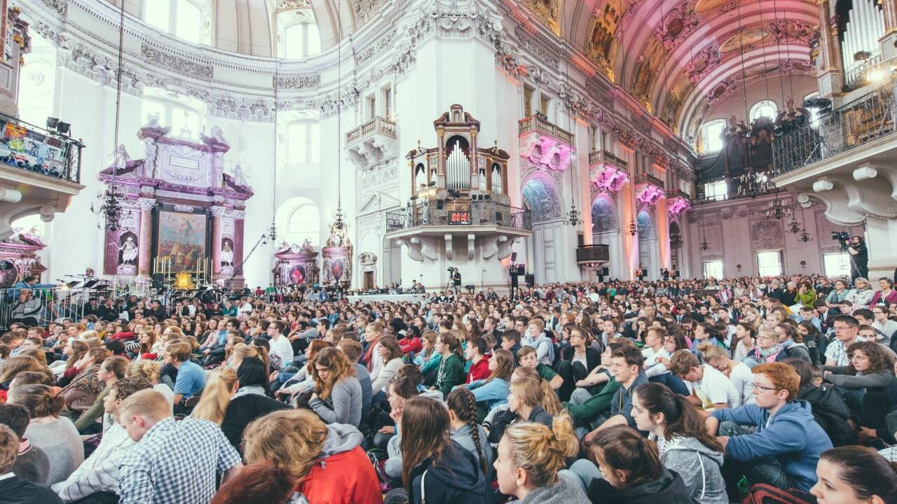 Einen gefüllten Dom wird es in diesem Jahr nicht geben. Die Loretto-Gemeinschaft geht neue Wege, um mehr Menschen zu erreichen. Riebler Einen gefüllten Dom wird es in diesem Jahr nicht geben. Die Loretto-Gemeinschaft geht neue Wege, um mehr Menschen zu erreichen. Riebler